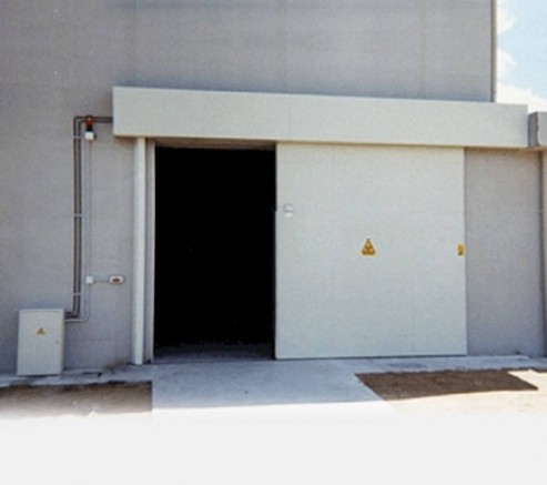 Portone esterno per bunker raggi-x per controlli non distruttivi Protezione esterna in piombo per bunker raggi-x