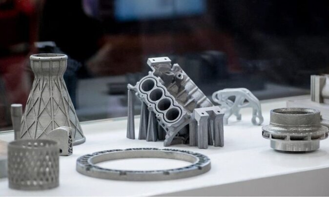 Produzione additiva (AM) Componenti creati con la stampa 3D