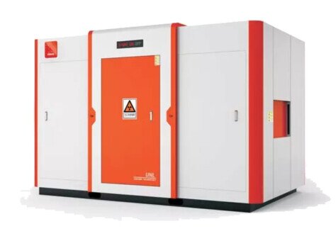 Radioscopia UNL 160 Xrayconsult - Controllo Qualità Componenti Metallici Impianto di radioscopia industriale UNL 160 con tubo a raggi X da 160 kV per Controlli Non Distruttivi (CND) su cerchioni e componenti metallici Automotive.