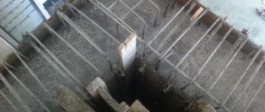 Dimensione del muro di cemento del bunker.